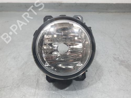left-front-fog-light-fiat-500l-351_-352_-2012-29852379 main image