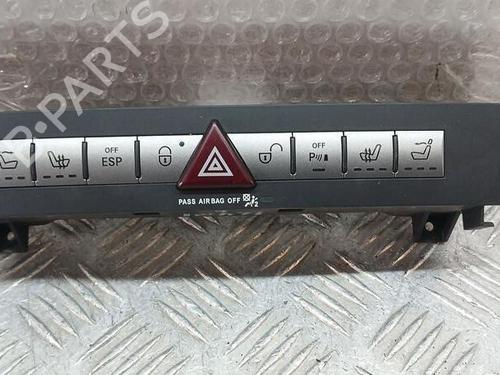 Used Switch Switch MERCEDES-BENZ SLK (R170) 200 Kompressor (170.444) (163 hp) 30081162 30081162