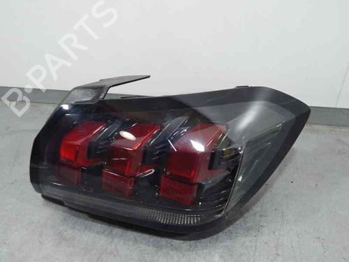 Used Right taillight Right taillight PEUGEOT 208 II (UB_, UP_, UW_, UJ_) 1.2 PureTech 75 (75 hp) 24584598 24584598