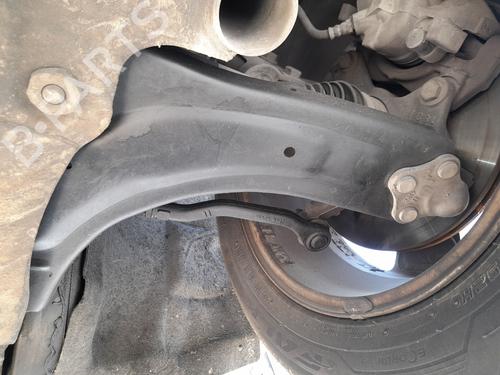 Used Left front suspension arm Left front suspension arm 37218002 37218002