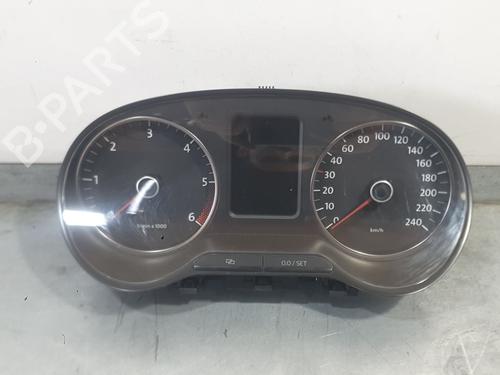 Used Instrument cluster Instrument cluster 30836055 30836055