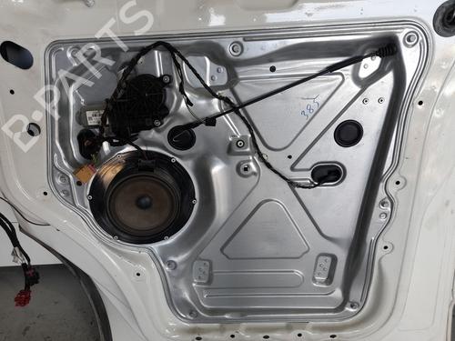 Alzavetro anteriore destra VW TRANSPORTER T5 Bus (7HB, 7HJ, 7EB, 7EJ) 2.5 TDI (130 hp) 27459185