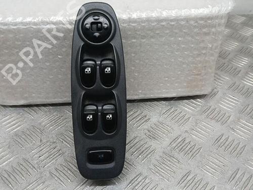 Used Left front window switch HYUNDAI ACCENT II (LC) [1999-2012]  20136935