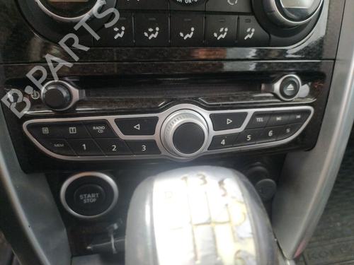 Used Radio RENAULT KOLEOS I (HY_) 2.0 dCi (HY0K) (150 hp) 24676797
