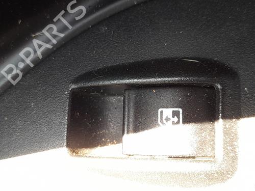 Mando elevalunas delantera derecho Mando elevalunas delantera derecho FIAT TIPO Estate (356_, 357_) 1.4 LPG (356WXF1B) (120 hp) 36230025 36230025