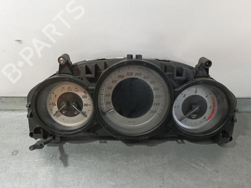 Used Instrument cluster MERCEDES-BENZ C-CLASS (W204) [2007-2015]  9458003