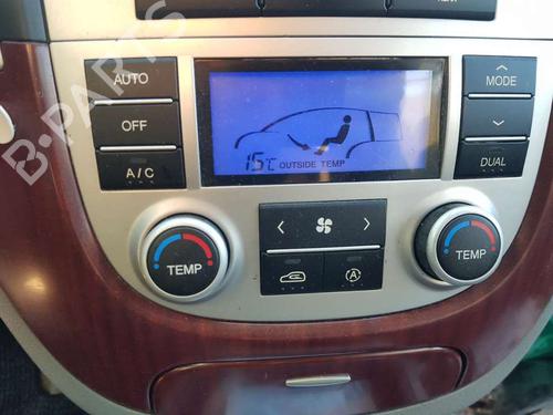 Used Climate control HYUNDAI SANTA FÉ II (CM) [2005-2015]  20161090
