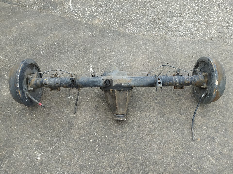Rear axle TOYOTA DYNA Platform/Chassis (KD_, LY_, _Y2_, _U3_, _U4_, _U6