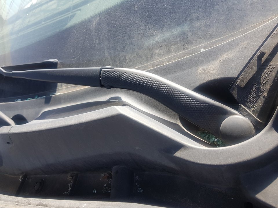 Front wiper motor NISSAN QASHQAI / QASHQAI +2 I (J10, NJ10, JJ10E) 1.5