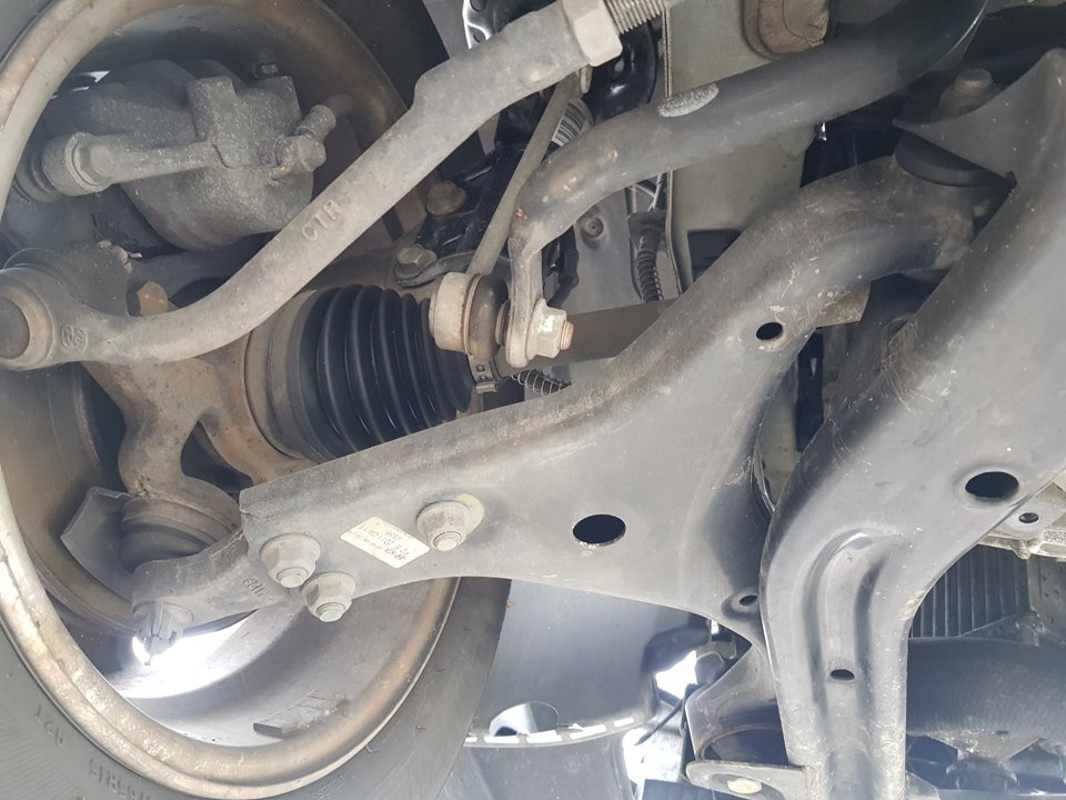 Left front suspension arm HYUNDAI i30 (FD) 1.6 CRDi 8511577 | B-Parts