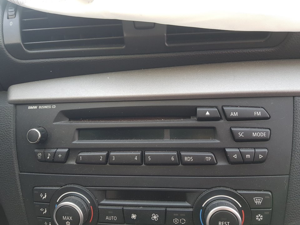 Radio BMW 1 (E87) 116 i 9716123 | B-Parts