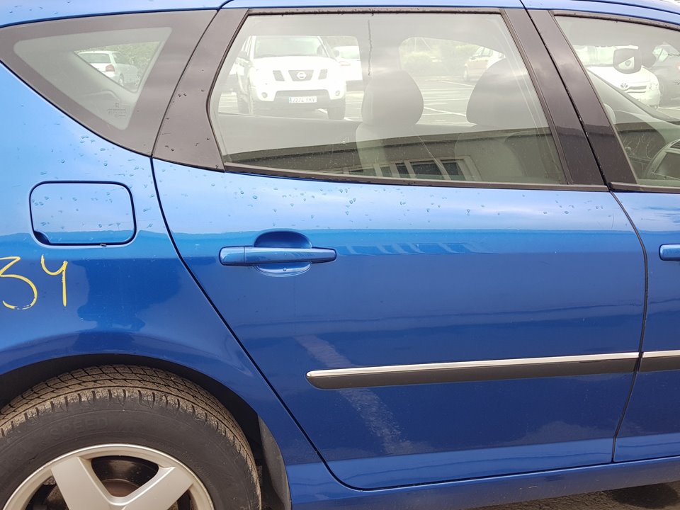 Tür rechts vorne PEUGEOT 407 SW (6E_) 1.6 HDi 110 4611629