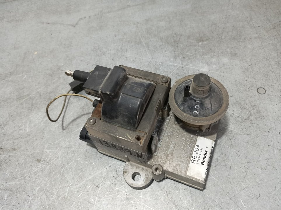 Bobine Allumage RENAULT SUPER 5 (1.4i, 1996) - Pièce D'occasion 7701031135 (Grise)