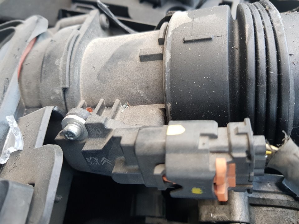 Mass air flow sensor CITROËN DS3 (SA_) 1.6 HDi 90 8423694 BParts