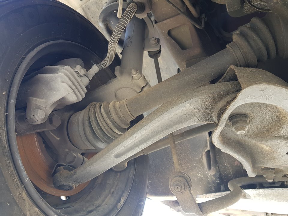 BESTPRICE 2 Bras De Suspension Avant + 2 Barres De Liaison Pour Peugeot 206 - Gauche Et Droite