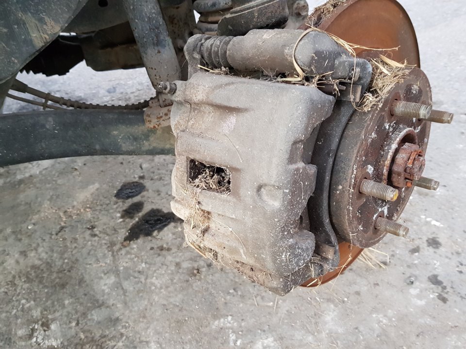 Right front brake caliper JEEP GRAND CHEROKEE II (WJ, WG) 2.7 CRD 4x4 11575803 BParts