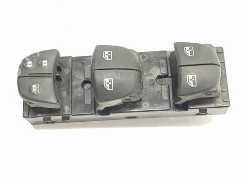 Used Left front window switch Left front window switch 36814103 36814103