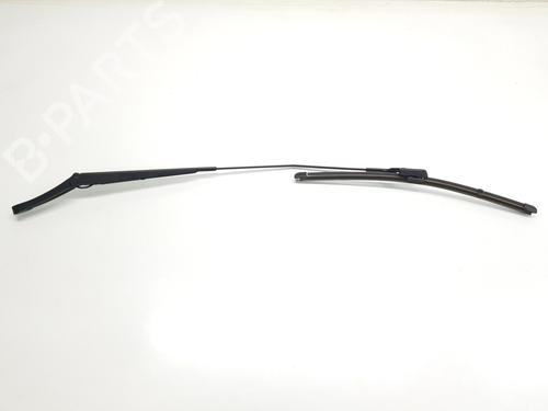 Used Front windshield wiper arm SEAT IBIZA V (KJ1, KJG) [2017-2025]  31096341