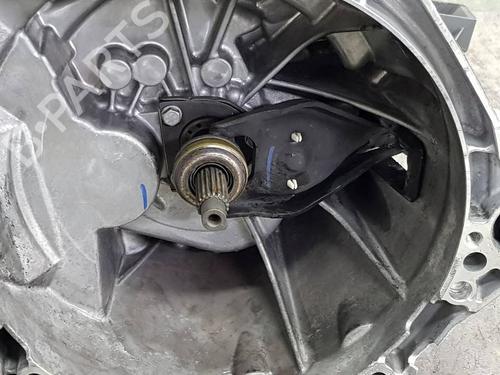 Gearbox OPEL MOKKA | BP39718493M3 - Image 2