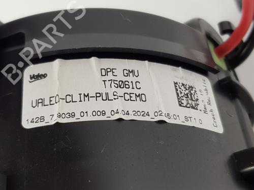 Heater blower motor OPEL ASTRA L Sports Tourer (O5) 1.2 (FRHNPJ) | BP24586144M62 