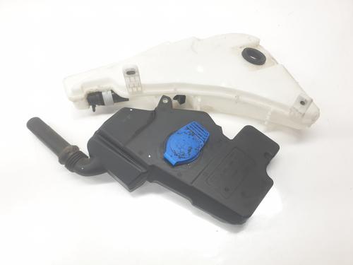 Used Windscreen washer tank AUDI A6 C7 (4G2, 4GC) 2.0 TDI (190 hp) 30499677