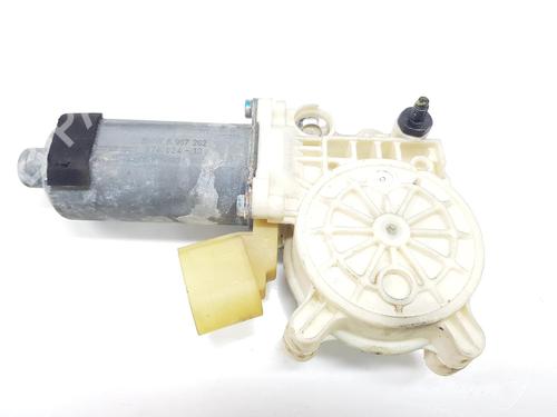 Used Right front window motor BMW X5 (E70) xDrive 30 d (211 hp) 15091962