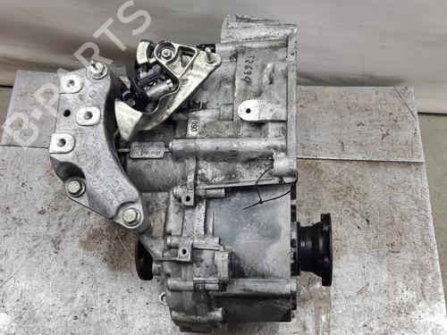 Used Gearbox VW SCIROCCO III (137, 138) 2.0 TDI (140 hp) 31924232