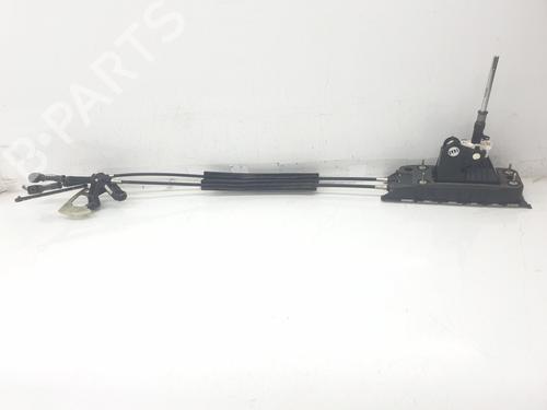 Used Gear lever SEAT IBIZA V (KJ1, KJG) [2017-2025]  28156228