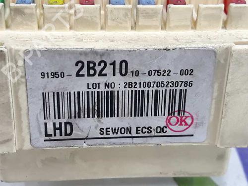 Fuse box HYUNDAI SANTA FÉ II (CM) 2.2 CRDi GLS | BP2581519E1 