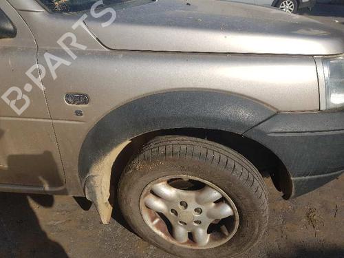 Left taillight LAND ROVER FREELANDER I (L314) 2.0 Td4 4x4 | BP8123715C34 