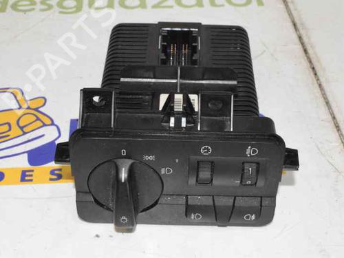 Used Headlight switch BMW 3 (E46) 330 d (204 hp) 1362951