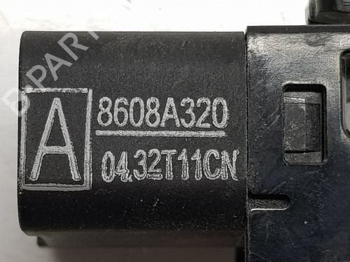 Right front window switch MITSUBISHI L200 / TRITON (KJ_, KK_, KL_) 2.4 DI-D 4WD (KJ0T) | BP32521664I26 - Image 2