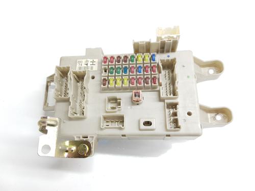 Used Fuse box TOYOTA LAND CRUISER PRADO (_J12_) 3.0 D-4D (KDJ120, KDJ125) (166 hp) 20237435