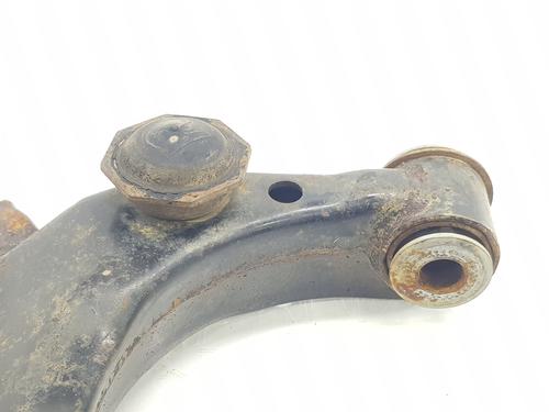 Right front suspension arm TOYOTA LAND CRUISER 90 (_J9_) 3.0 D-4D 4WD (KDJ90_, KDJ95_, KDJ90W, KDJ95W) | BP25333845M13 