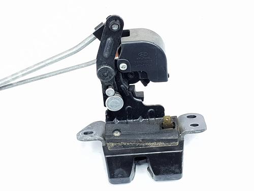 Tailgate lock HYUNDAI SANTA FÉ II (CM) 2.2 CRDi GLS | BP23146833C101 