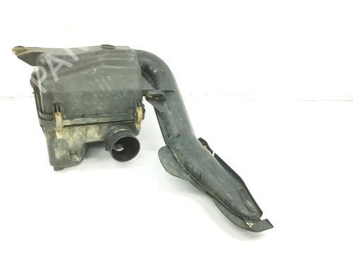 Used Air filter box MITSUBISHI L200 / TRITON (KA_T, KB_T) 2.5 DI-D 4WD (KB4T) (136 hp) 14105115