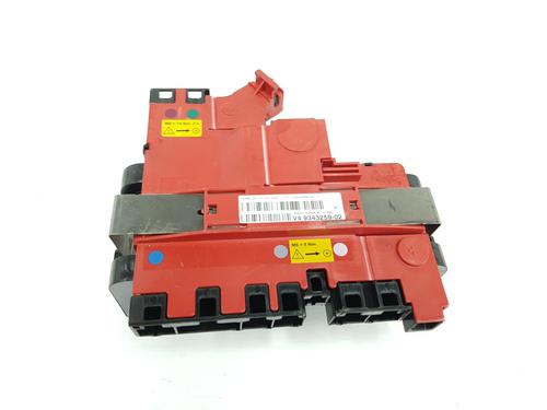 Used Fuse box BMW X3 (F25) sDrive 18 d (150 hp) 16947114