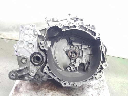 Gearbox OPEL MOKKA / MOKKA X (J13) 1.7 CDTI (_76) 6892190