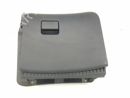 Boîte à gants NISSAN JUKE (F15) 1.2 DIG-T (115 hp) 8680897