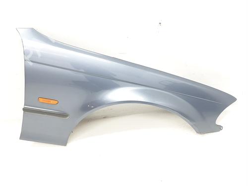 Used Right front fenders BMW 3 (E46) 320 d (136 hp) 9293615