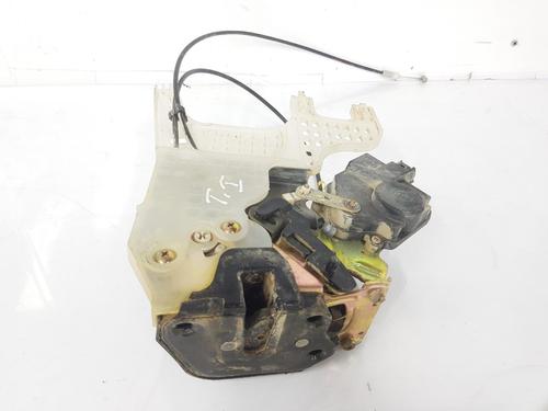Used Rear left lock HYUNDAI TUCSON (JM) 2.0 CRDi (140 hp) 10098964