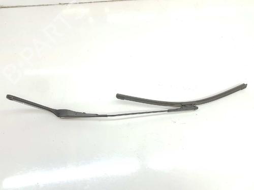 Used Front windshield wiper arm BMW 1 (E87) 123 d (204 hp) 6956555