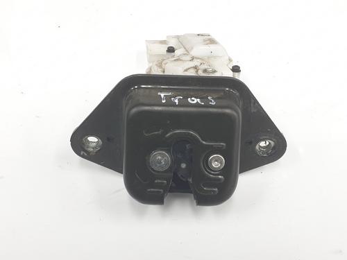 Used Tailgate lock HONDA CIVIC VIII Hatchback (FN, FK) 1.8 (FN1, FK2) (140 hp) 20975682