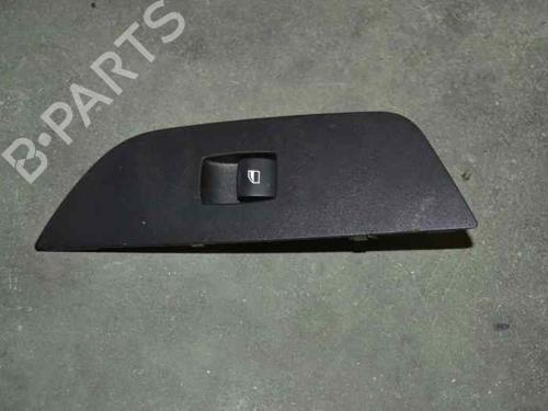Used Left rear window switch BMW X1 (E84) sDrive 20 d (177 hp) 1361529