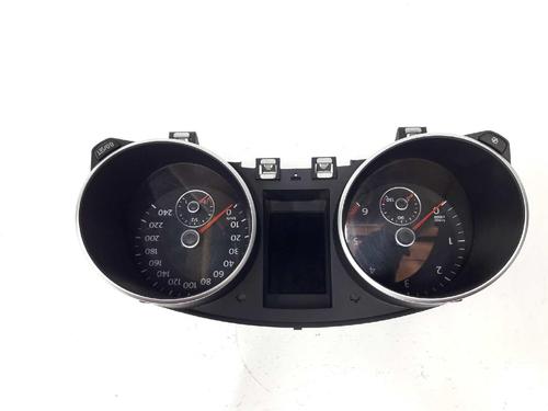 Instrument cluster VW GOLF VI (5K1) 1.6 TDI | BP3388251C47 