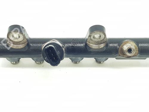 Injection rail DACIA SANDERO II 1.5 dCi | BP38068606M98 - Image 2