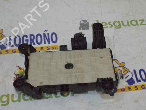 Fuse box SUZUKI GRAND VITARA II (JT, TE, TD) 1.9 DDiS All-wheel Drive (JT419, TD44, JB419WD, JB419XD,... | BP795793E1 