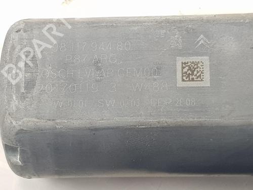 Left rear window motor PEUGEOT 5008 II (MC_, MJ_, MR_, M4_) 1.6 BlueHDi 120 (MCBHZH, MCBHZW) | BP9699942E23