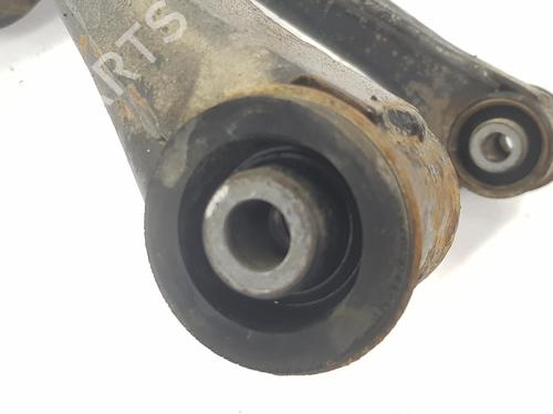 Right rear suspension arm MITSUBISHI PAJERO III (V7_W, V6_W) 2.5 TDi (V64W) | BP9704280M15 