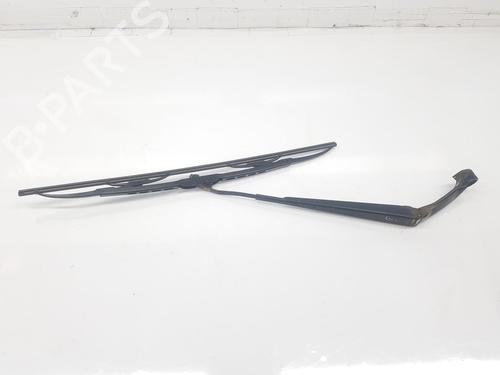 Used Front windshield wiper arm TOYOTA LAND CRUISER PRADO (_J12_) 3.0 D-4D (KDJ120, KDJ125) (166 hp) 13526542
